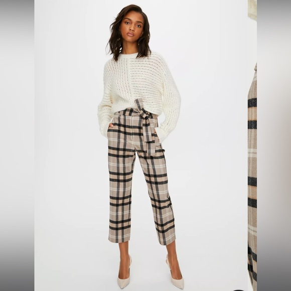 Aritzia Wilfred tie front pants - Picture 4 of 9